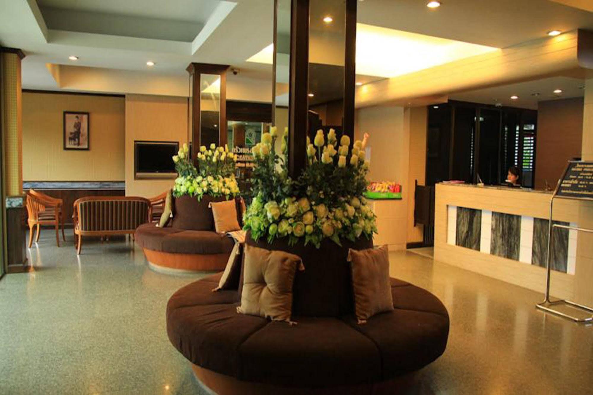 Rayong President Hotel Esterno foto