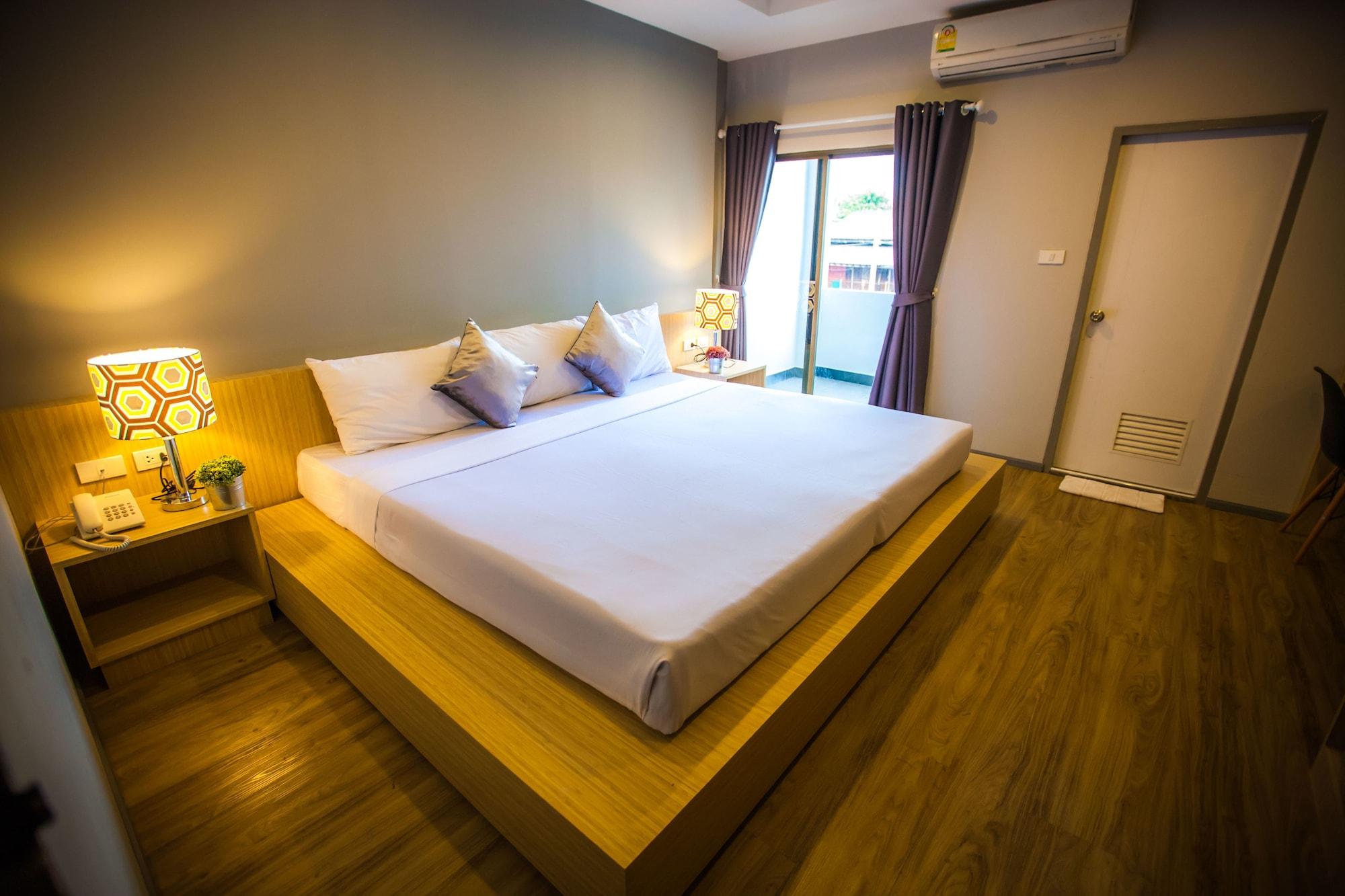 Rayong President Hotel Esterno foto